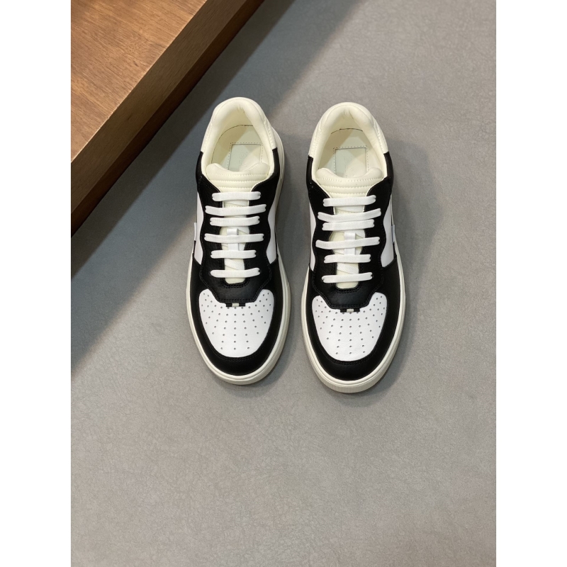 B**rry sneakers